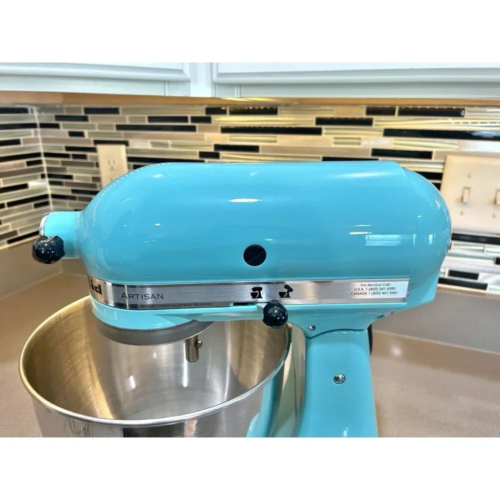 KitchenAid Artisan Series 5 Qt Tilt Head Stand Mixer Aqua Sky Bowl & Attachments